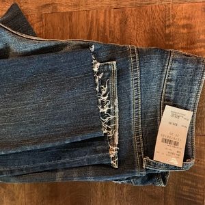 Buckle Jeans